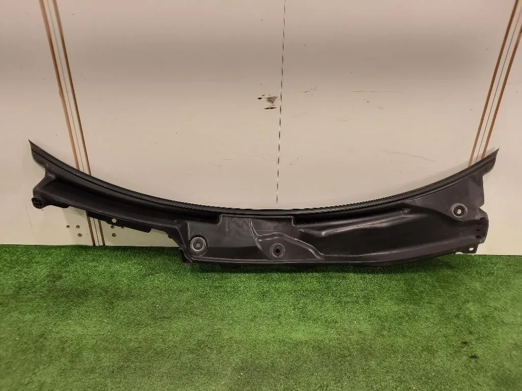 Cunetta Acqua Sottoparabrezza Mercedes Classe SLK R171 2004