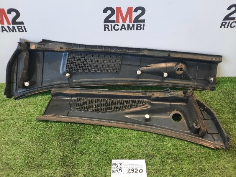 Cunetta Acqua Sottoparabrezza Nissan Navara 2005