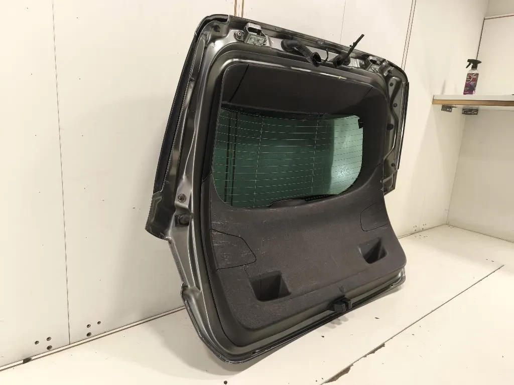 Portello POST 39128946 Opel Astra K SW 2016