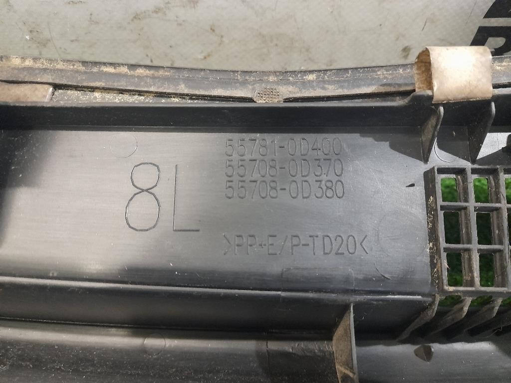 Cunetta Acqua Sottoparabrezza 557810D400 Toyota Yaris IV 2012