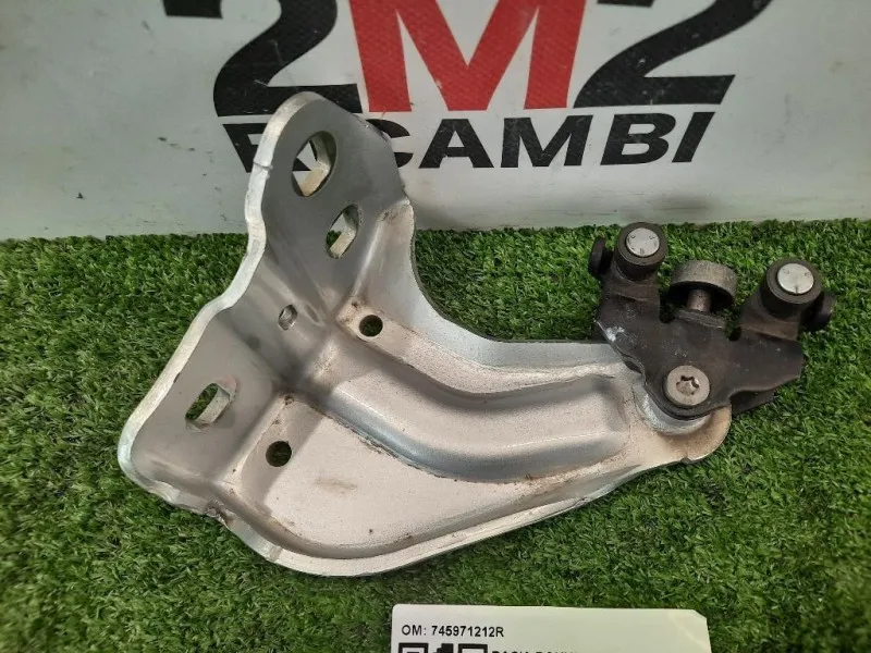 Cuscinetto Guida Porta Scorrevole INF POST DX 745971212R CUSCINETTO Dacia Dokker 2013