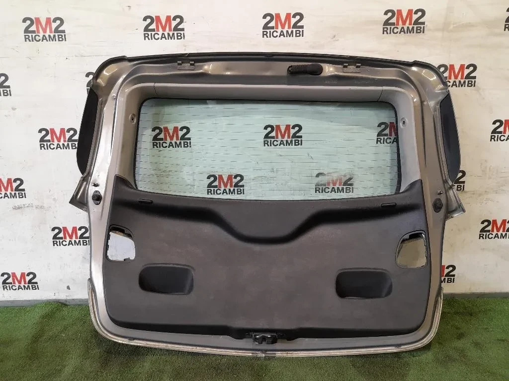 Portello POST 13408769 Opel Meriva B 2010