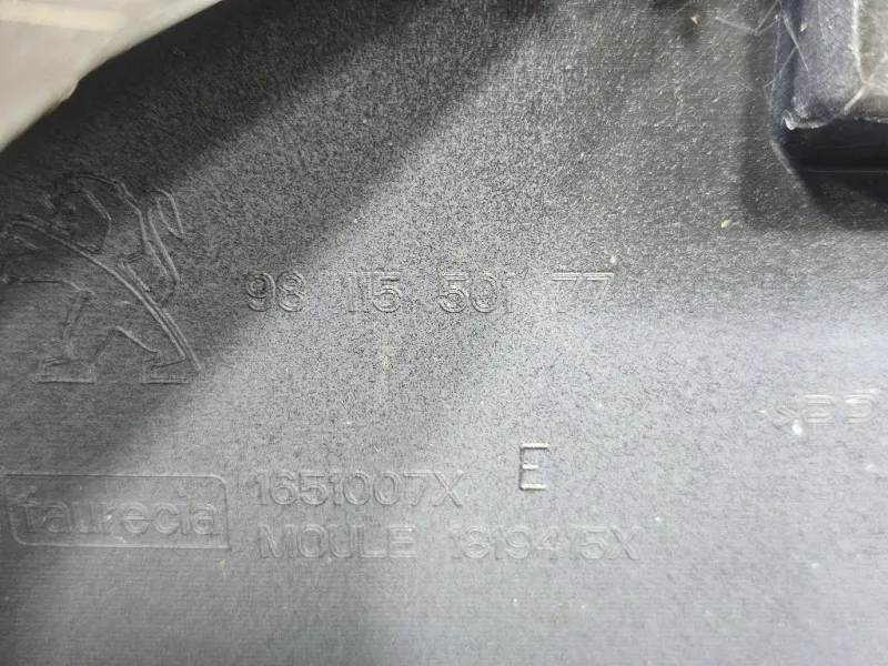 Portello POST 9811550177 1617409480 Peugeot 3008 II 2016