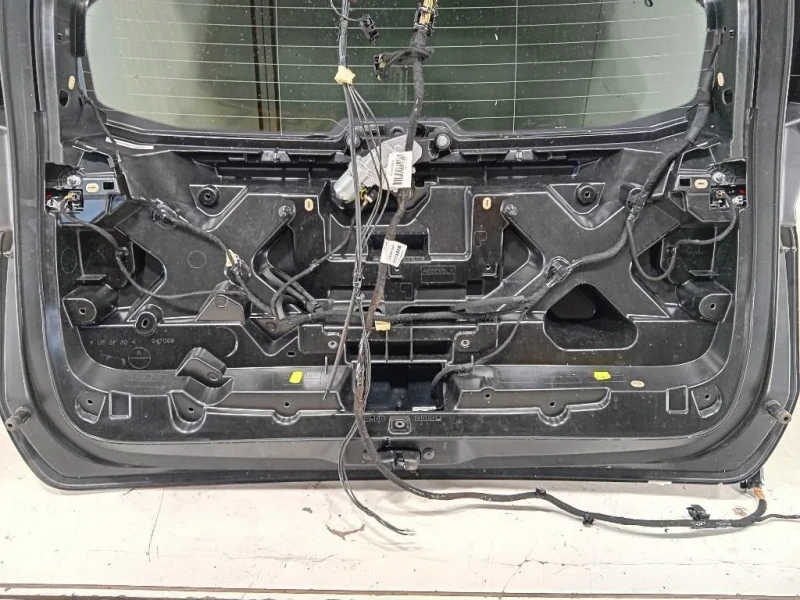 Portello POST PORTELLO POST Peugeot 5008 II 2017