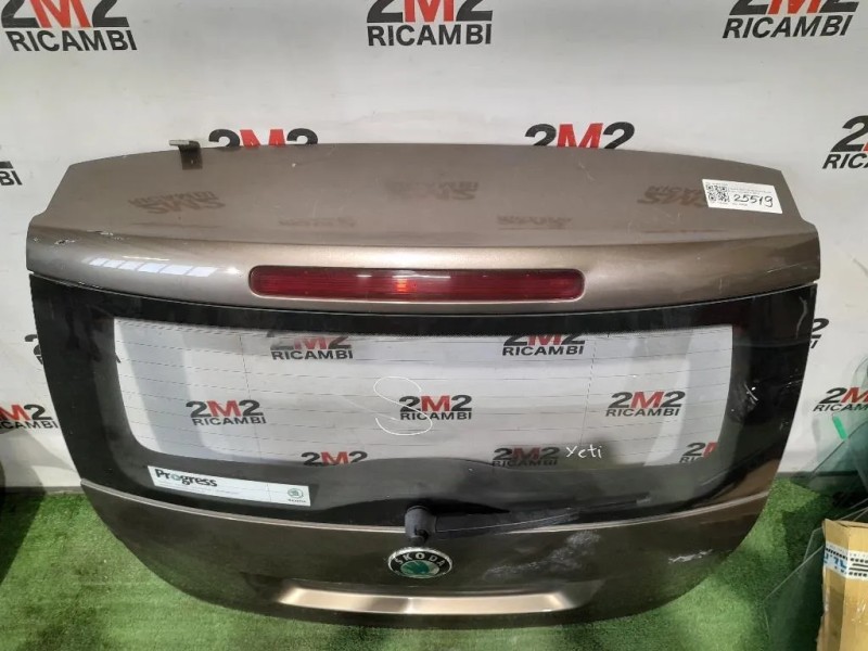 Portello POST 5L6827025 Skoda YETI 2010