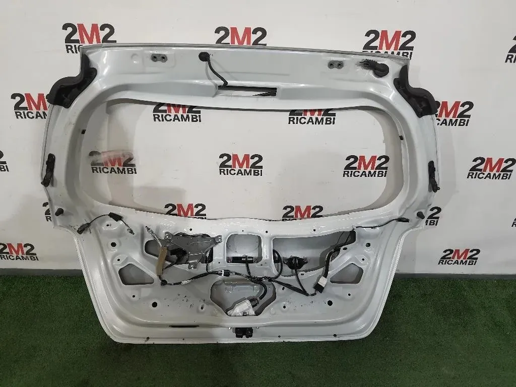 Portello POST NUDO 670050D111 Toyota Yaris IV 2012