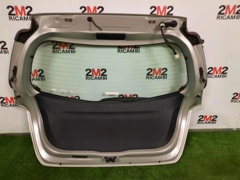 Portello POST 670050D590 Toyota Yaris IV 2017