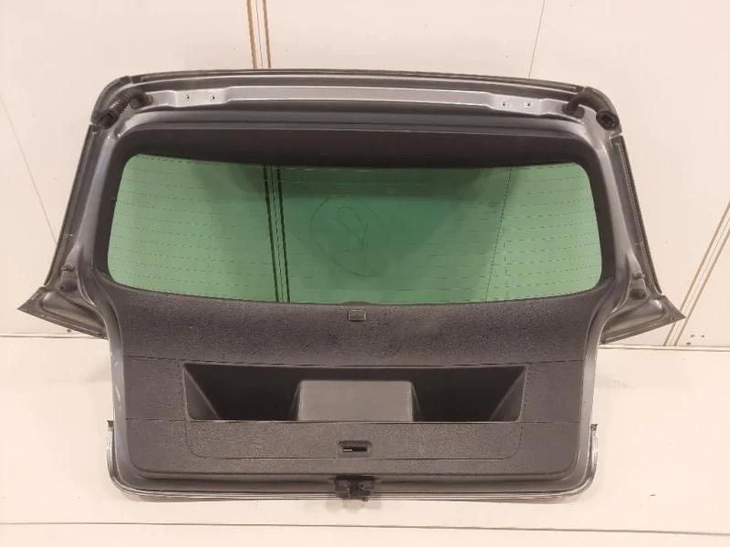 Portello POST 5K6827025H Volkswagen GOLF VI 2009