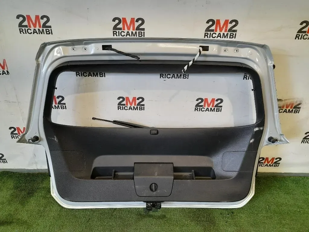 Portello POST 2017 NUDO 5G6827025AB Volkswagen GOLF VII 2017