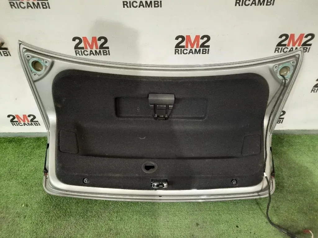 Portello POST 3AE827025 Volkswagen Passat VI 2011