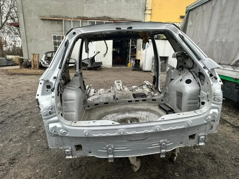 Portello POST SCOCCA TELAIO FIANCATA Volkswagen T-roc 2017