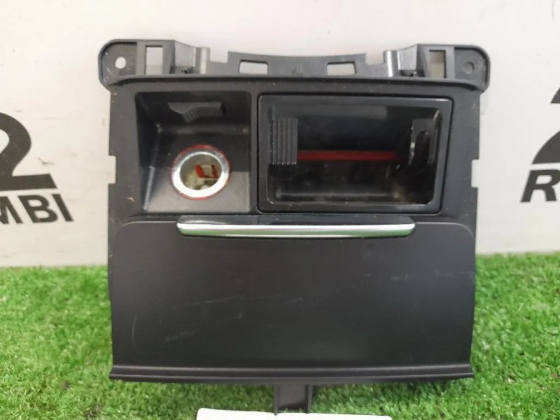 Posacenere 8K0857951 Audi A5 8T3 2012