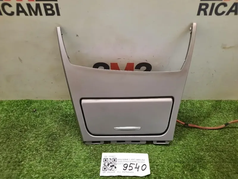 Posacenere 7078571 Bmw Serie 1 E87 Berlina 2005