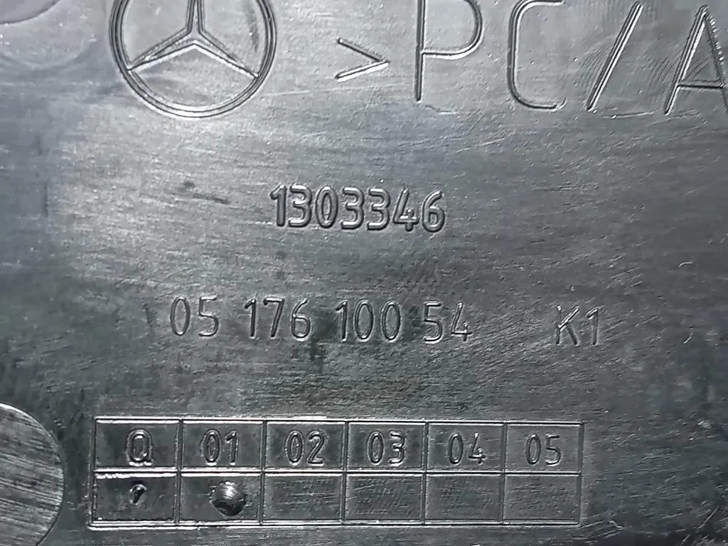 Posacenere A1766802000 Mercedes Classe A W176 2013