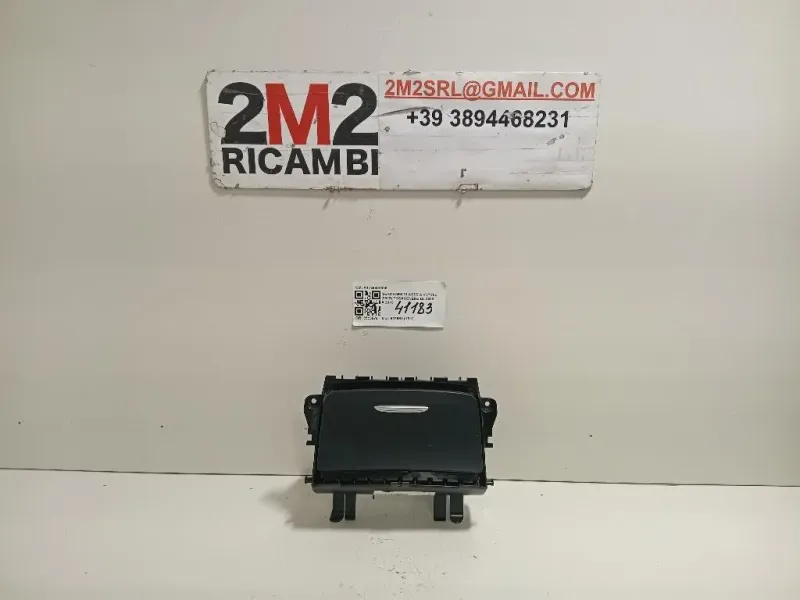 Posacenere A1766802000 Mercedes Classe A W176 2013