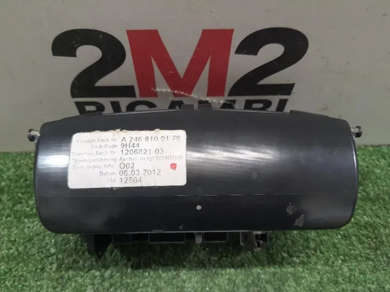 Posacenere A2468100179 Mercedes Classe B W246 2012