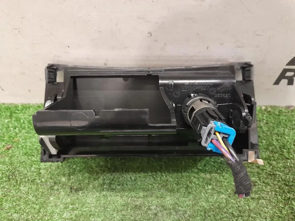 Posacenere 13241927 Opel Insignia A 2009