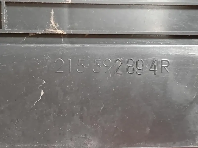 Presa Daria Cofano ANT 215592894R Renault CLIO IV 2013