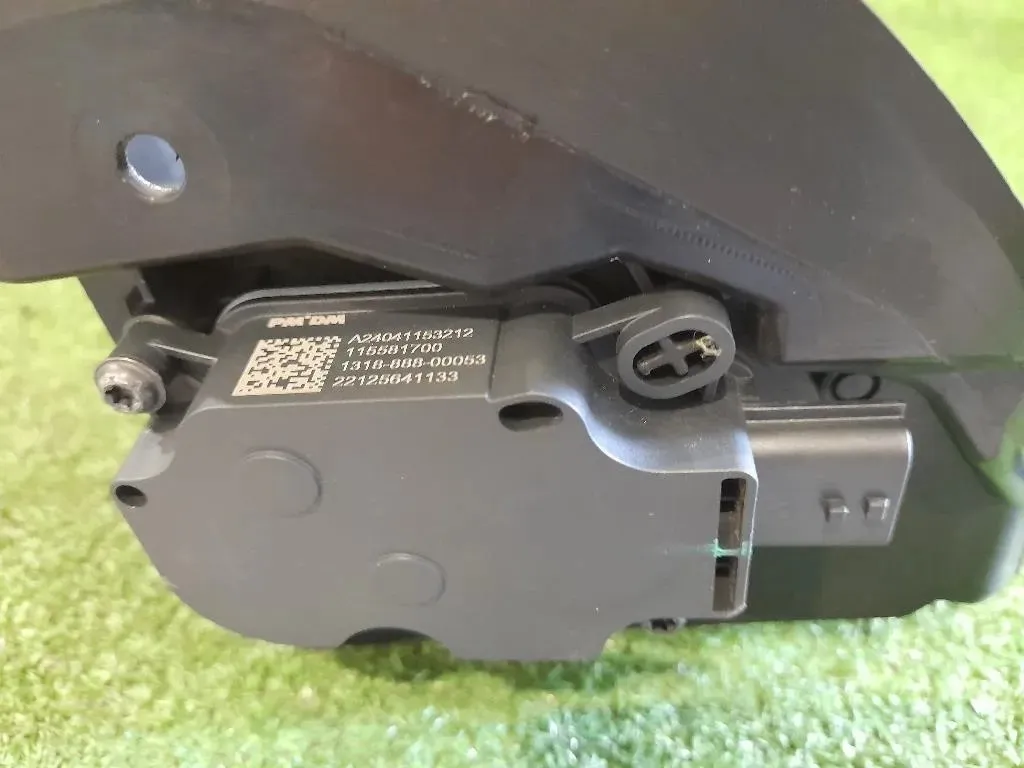 Presa Daria Paraurti ANT 214F63070R Dacia Duster II 2018