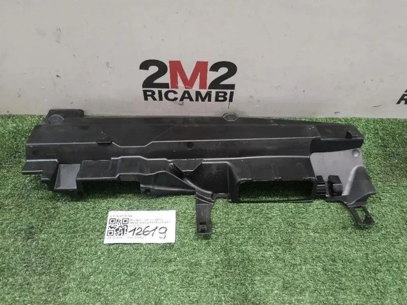 Presa Daria Paraurti ANT 9817652780 DEFLETTORE Peugeot 308 II 2017