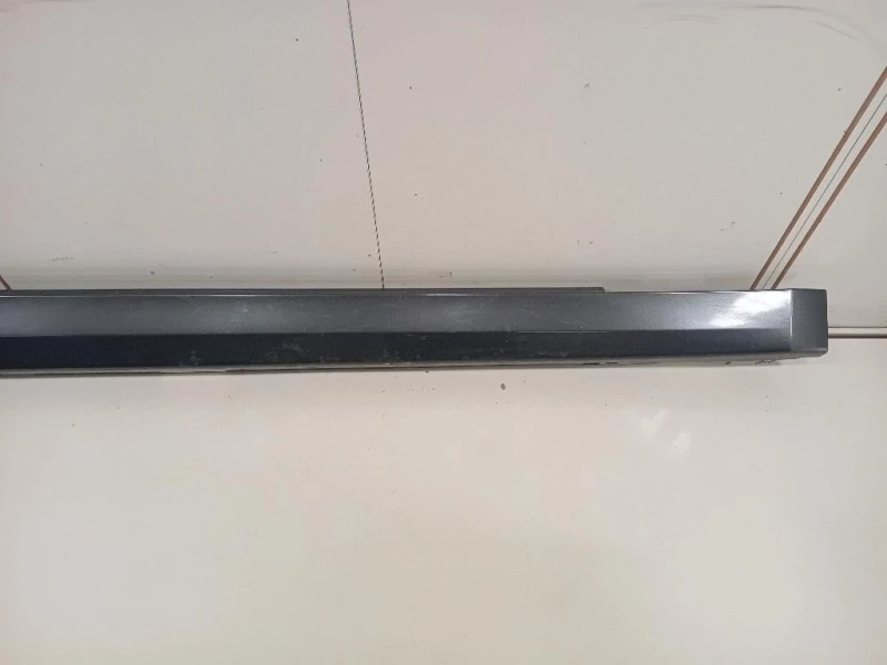 Sottoporta Parte Centrale DX 5177738733851777387348 Bmw Serie 5 G30 Berlina 2016
