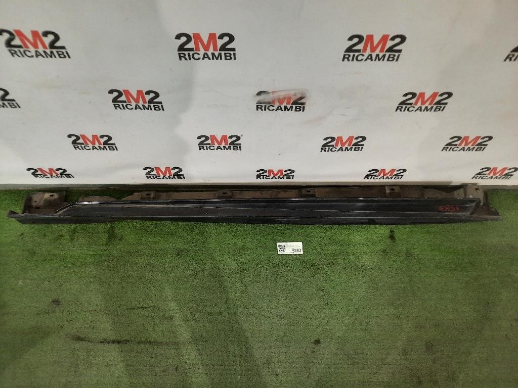 Sottoporta DX CM51A10154A Ford Focus IV 2011