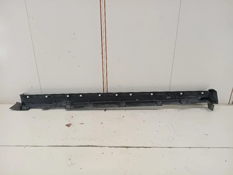 Sottoporta DX J9C3-10154-A Jaguar E-pace 2017