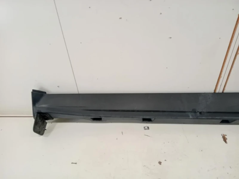 Sottoporta DX J9C3-10154-A Jaguar E-pace 2017