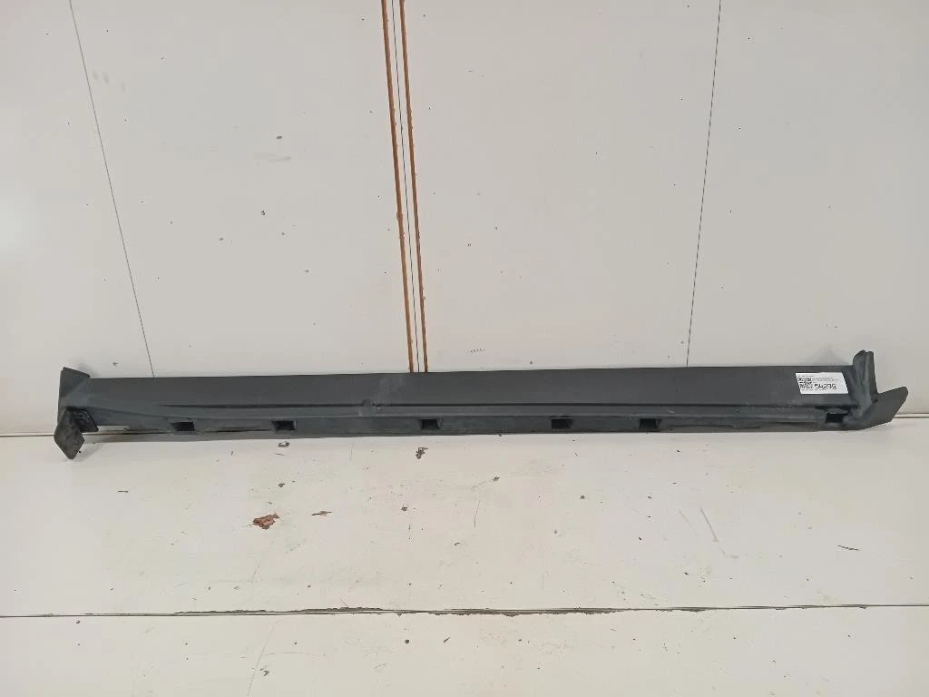 Sottoporta DX J9C3-10154-A Jaguar E-pace 2017