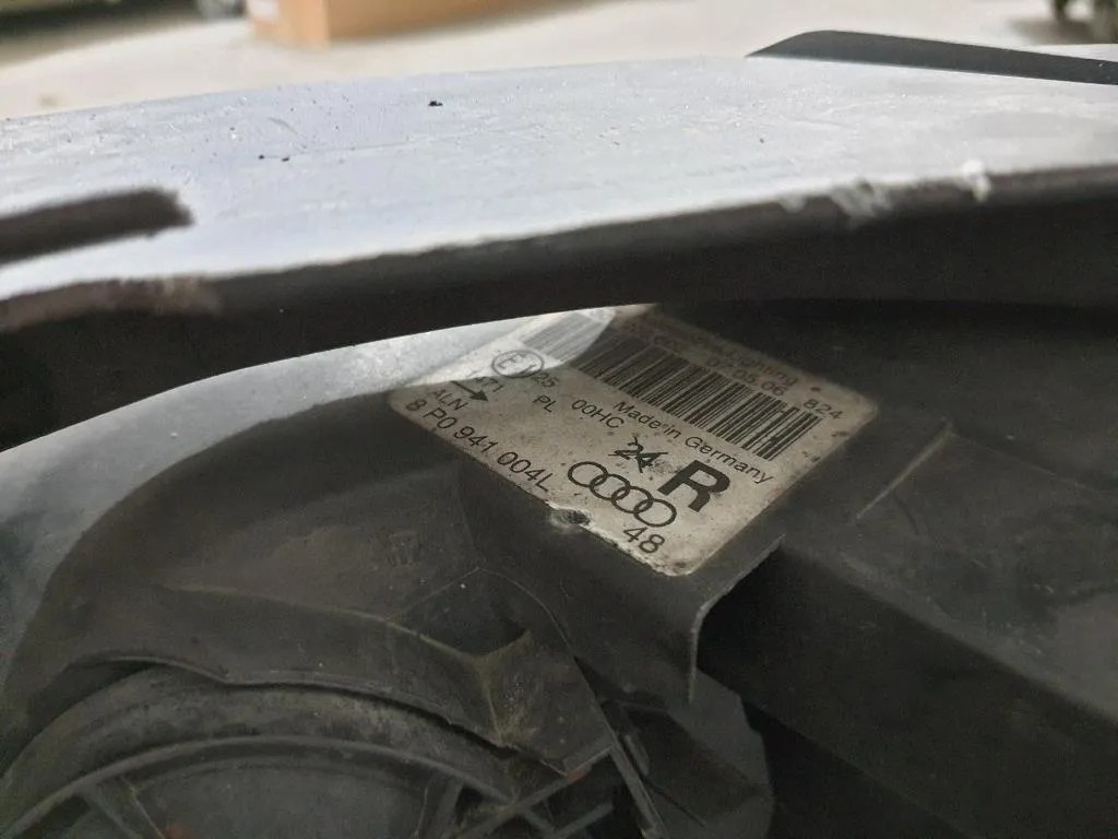 Proiettore ANT DX 8P0941004L Audi A3 8P1 2004