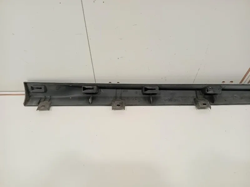 Sottoporta SX 18071339 Alfa Romeo Giulietta 2010