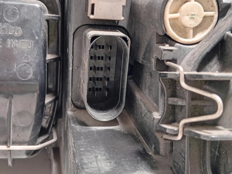 Proiettore ANT DX SE0941004L Audi A3 8P1 2004