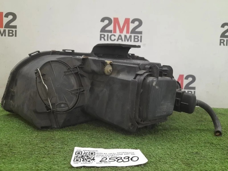 Proiettore ANT DX 8P0941004L Audi A3 8PA Sportback 2004