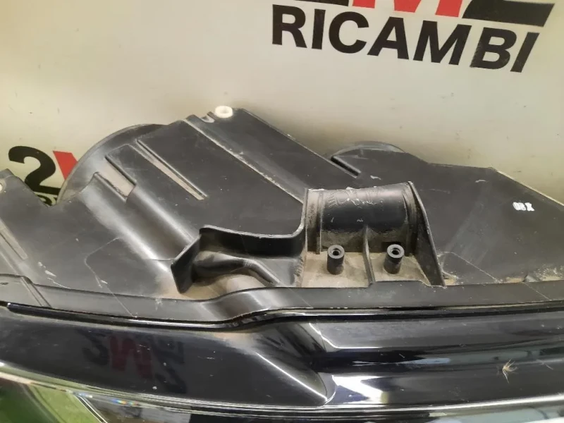 Proiettore ANT DX 8V0941004AK Audi A3 8V1 2012