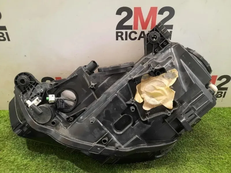 Proiettore ANT DX 1EL010740 8V0941044L Audi A3 8VA Sportback 2012