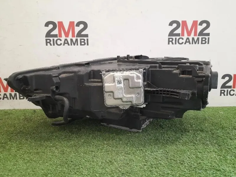 Proiettore ANT DX 8V0941034D Audi A3 8VA Sportback 2012