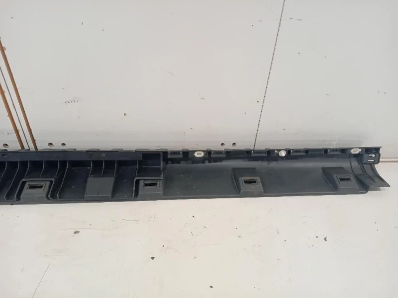 Sottoporta SX 7688516558 Dacia Duster I 2014