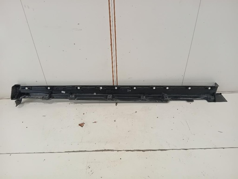 Sottoporta SX J9C3-10155-A Jaguar E-pace 2017