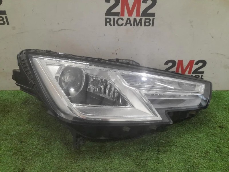 Proiettore ANT DX 8W0941006 Audi A4 8W2 2015