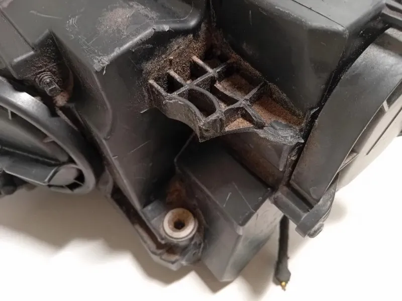 Proiettore ANT DX 8W0941006A Audi A4 8W2 2015