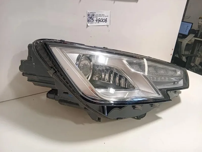 Proiettore ANT DX 8W0941006A Audi A4 8W2 2015