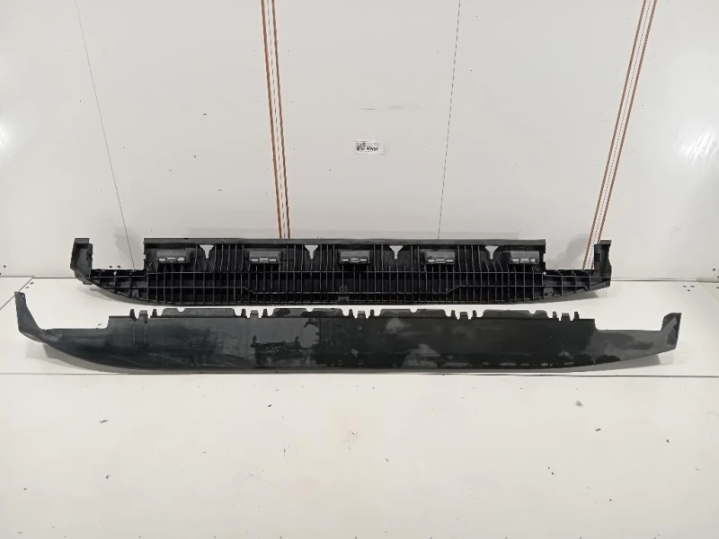 Sottoporta SX A 166 690 01 10 Mercedes Classe GLE W166 2015