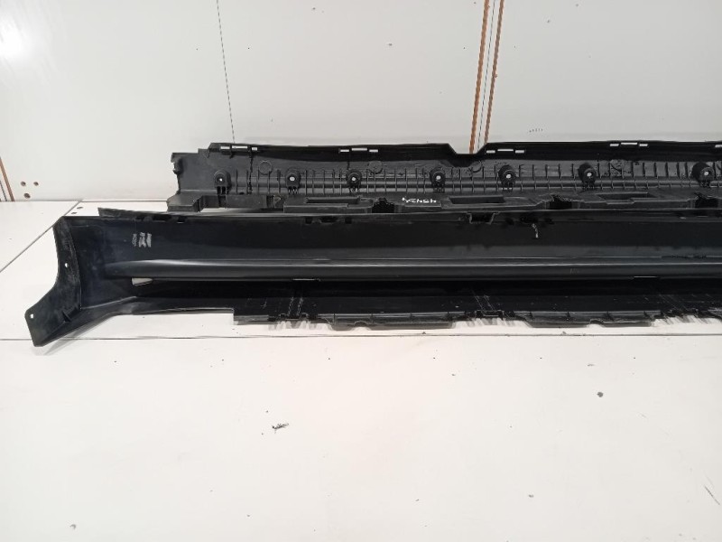 Sottoporta SX A 166 690 01 10 Mercedes Classe GLE W166 2015