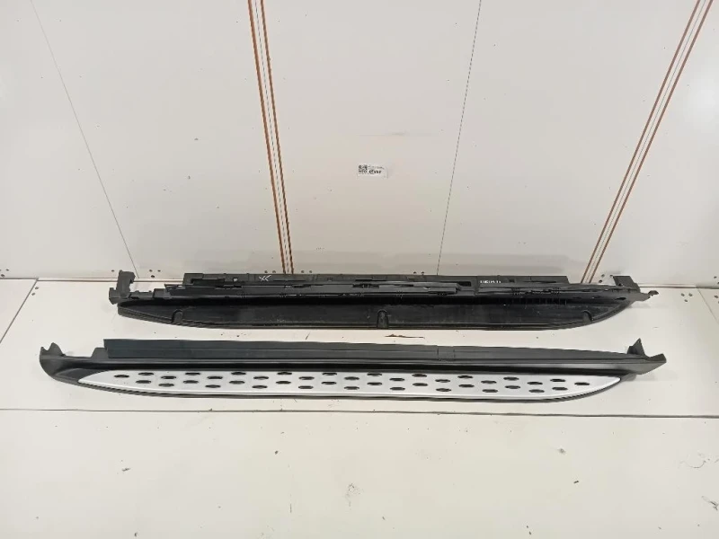 Sottoporta SX A 166 690 01 10 Mercedes Classe GLE W166 2015