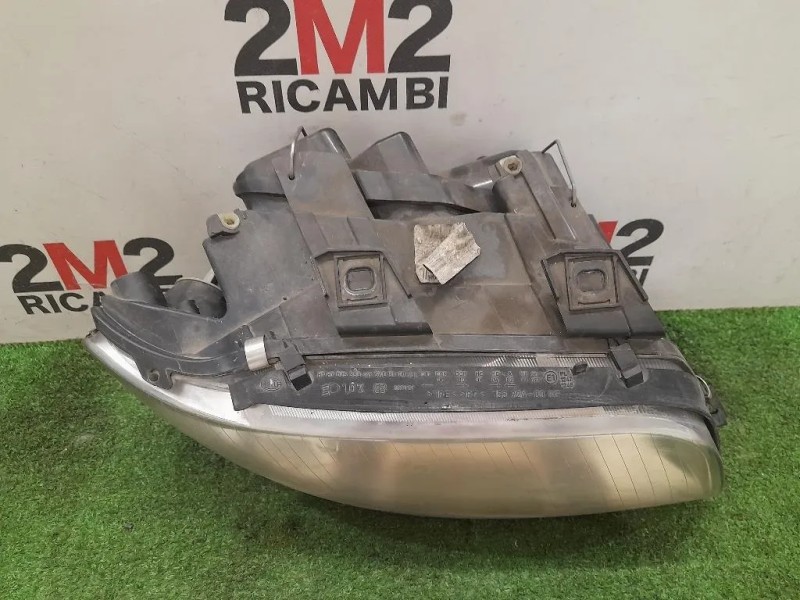 Proiettore ANT DX 4B0941004BJ Audi A6 4B 1997