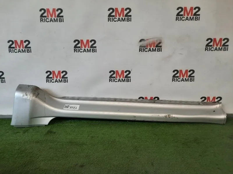 Sottoporta SX 5253C939 Mitsubishi Pajero III 2000