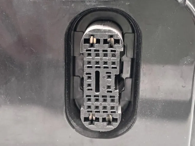 Proiettore ANT DX 4E0 941 004 BR Audi A6 4B Avant 2001