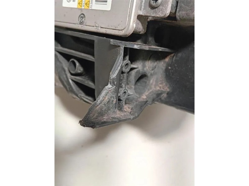 Proiettore ANT DX 4P0 941 004 Audi A6 4B Avant 2001