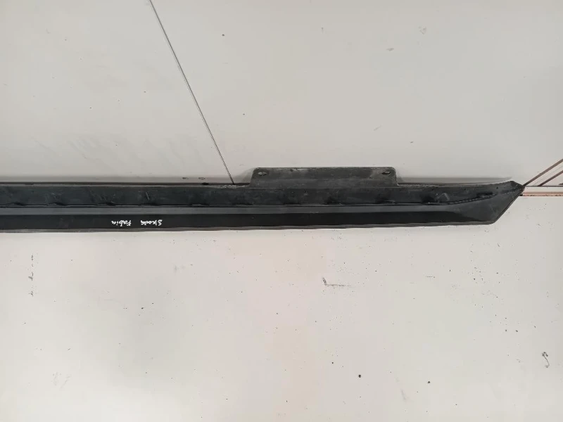 Sottoporta SX 9V0853855 Skoda Fabia NJ3 2018