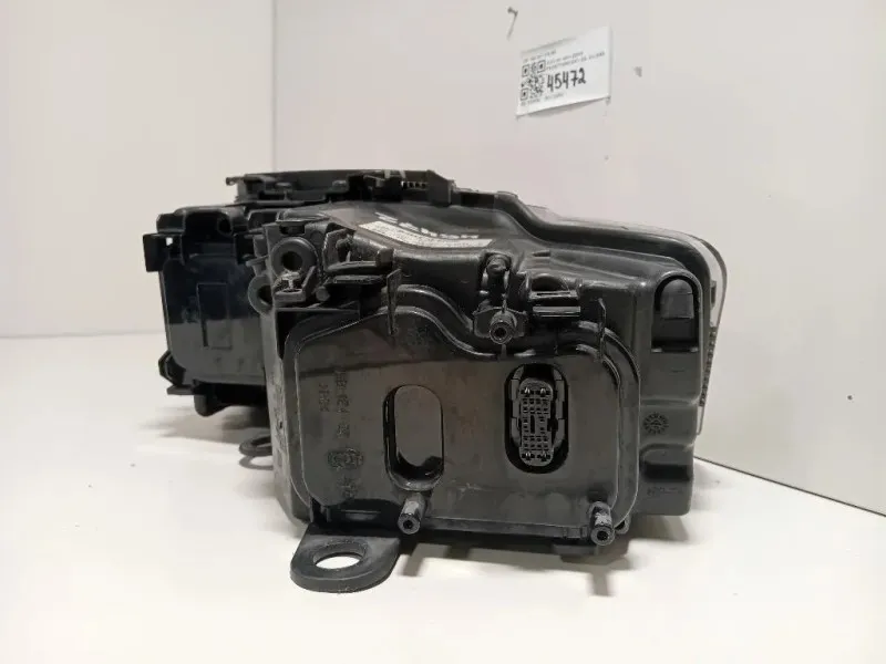 Proiettore ANT DX 4E0 941 030 BR Audi A8 4H 2010